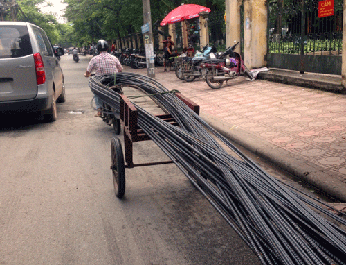 Hà Nội: Cần xử lý quyết liệt tình trạng xe tự chế, chở quá khổ, quá tải