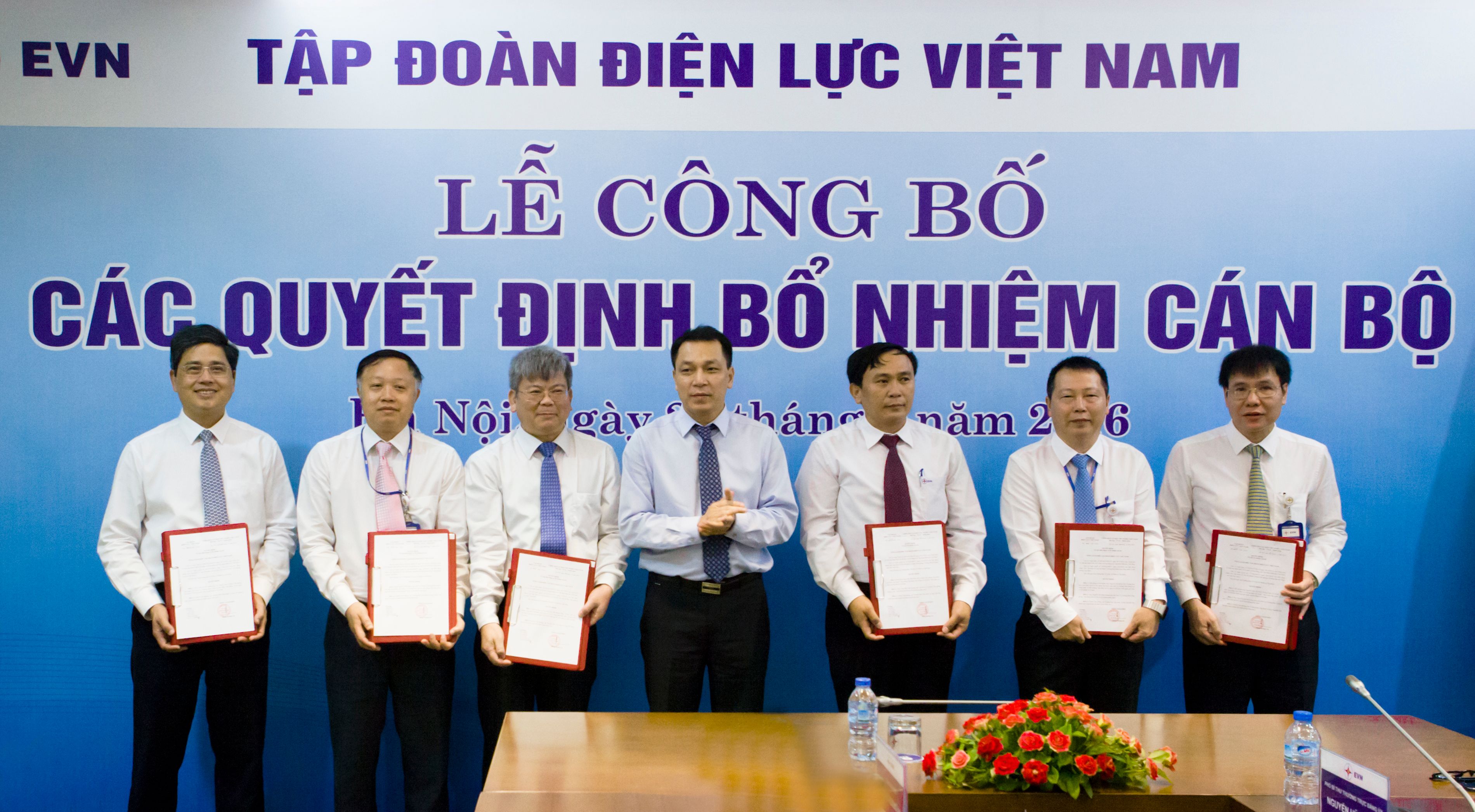 Bổ nhiệm lãnh đạo các ban, văn phòng cơ quan EVN