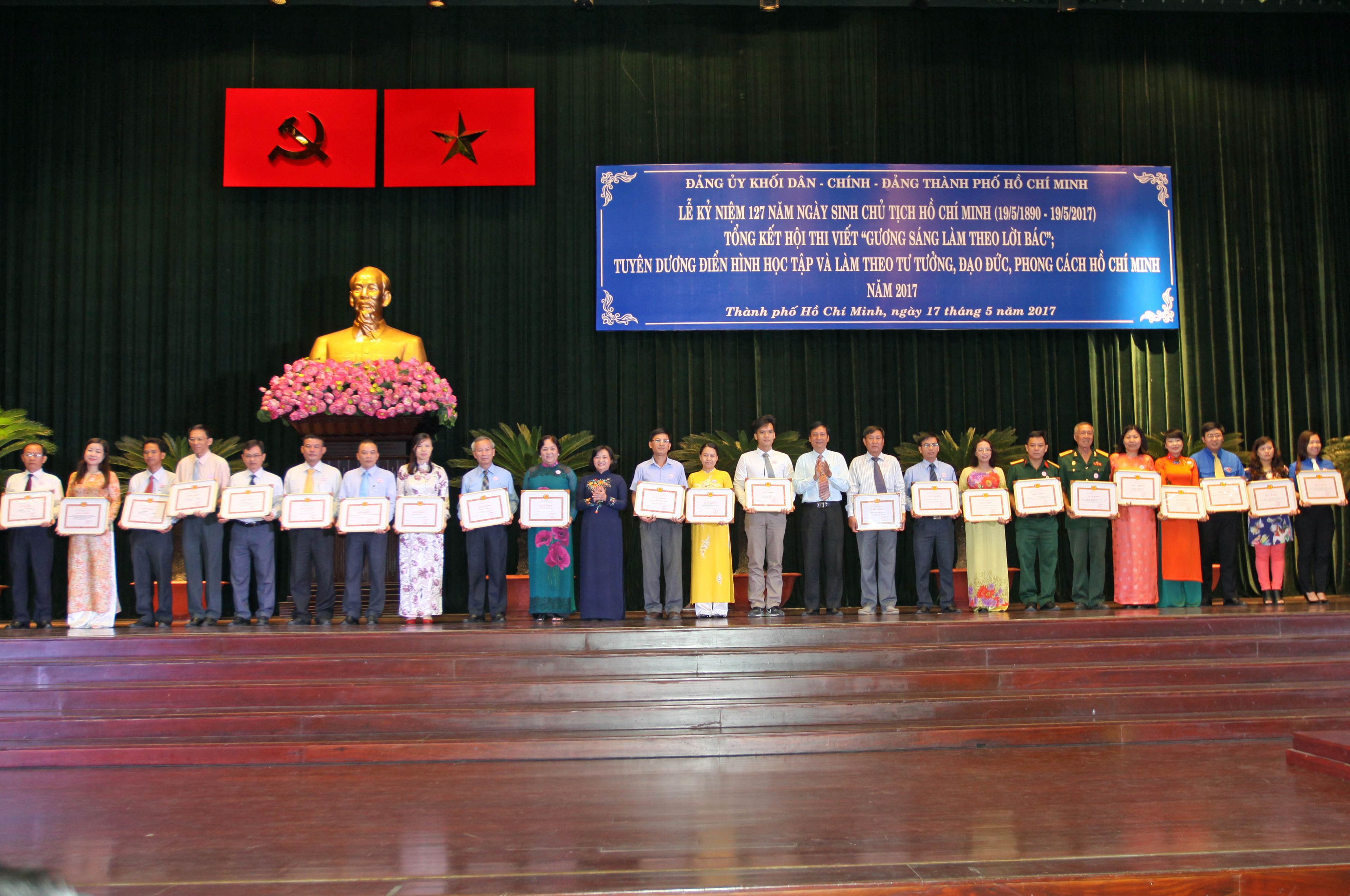 TP.Hồ Chí Minh: Tuyên dương các điển hình thực hiện tốt việc học tập và làm theo Bác