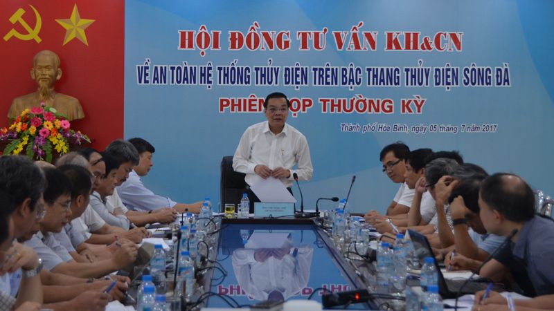 Các thủy điện trên bậc thang sông Đà đủ điều kiện chống lũ năm 2017