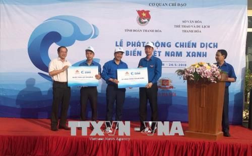 Hơn 1.000 đoàn viên, thanh niên hưởng ứng Chiến dịch Biển Việt Nam xanh