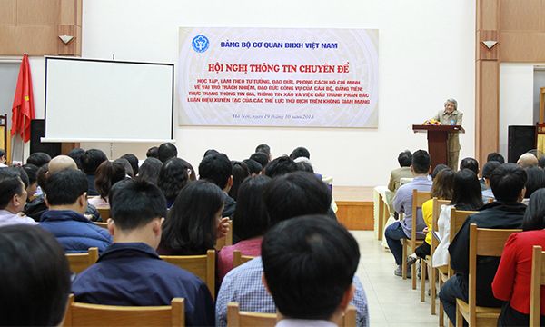 Bảo hiểm xã hội Việt Nam: Học tập, làm theo tấm gương Hồ Chí Minh về vai trò trách nhiệm, đạo đức công vụ