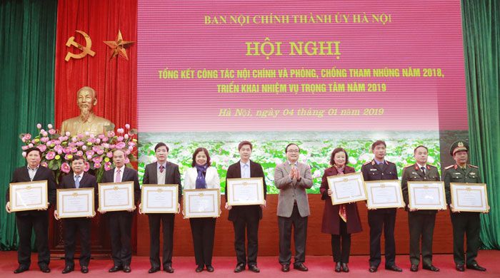 Đẩy mạnh công tác kiểm tra, thanh tra, đảm bảo không có "vùng cấm" trong phòng chống tham nhũng