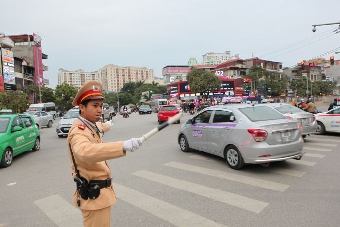 Tăng cường sự lãnh đạo của Đảng đối với công tác bảo đảm trật tự, an toàn giao thông 