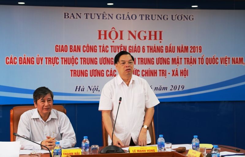 Công tác tuyên giáo phải bình tĩnh, thận trọng nhưng không trì trệ