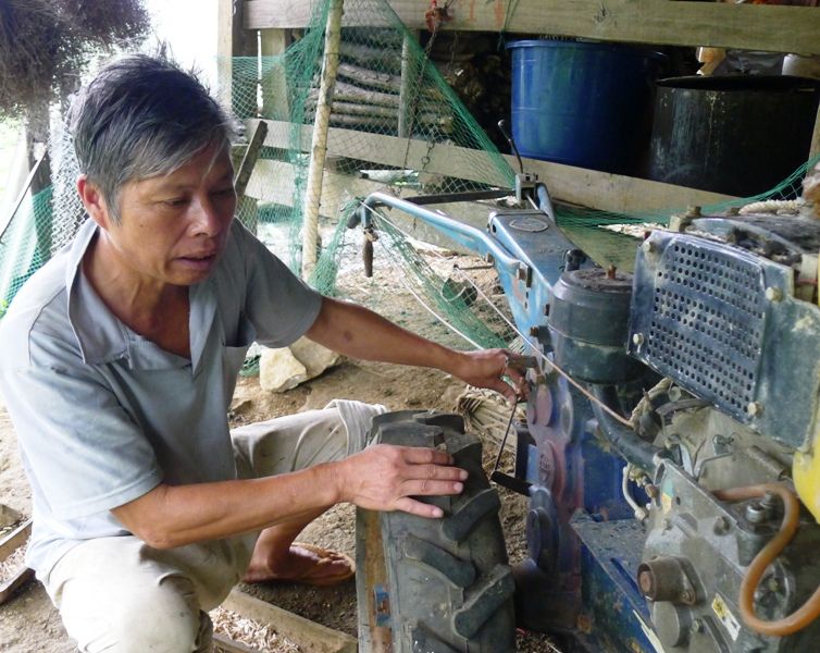 "Nói phải đi đôi với làm"