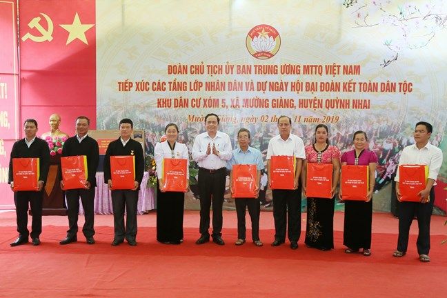 Thắm tình Ngày hội Đại đoàn kết toàn dân tộc tại Sơn La