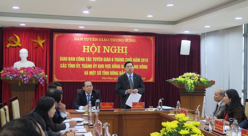 Tập trung tham mưu triển khai Đại hội Đảng các cấp