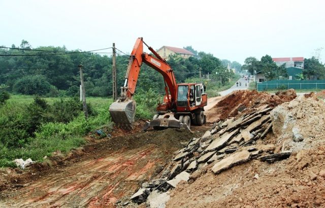 Vướng mắc thực hiện giải phóng mặt bằng, nhiều dự án chậm tiến độ