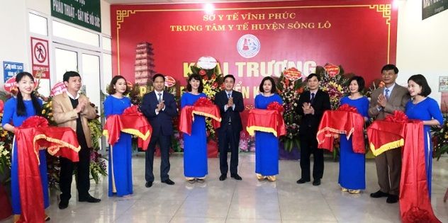 Trung tâm Y tế huyện Sông Lô: Khai trương phòng mổ và triển khai kỹ thuật mới