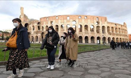 Italy đóng cửa toàn bộ các trường học vì dịch Covid-19