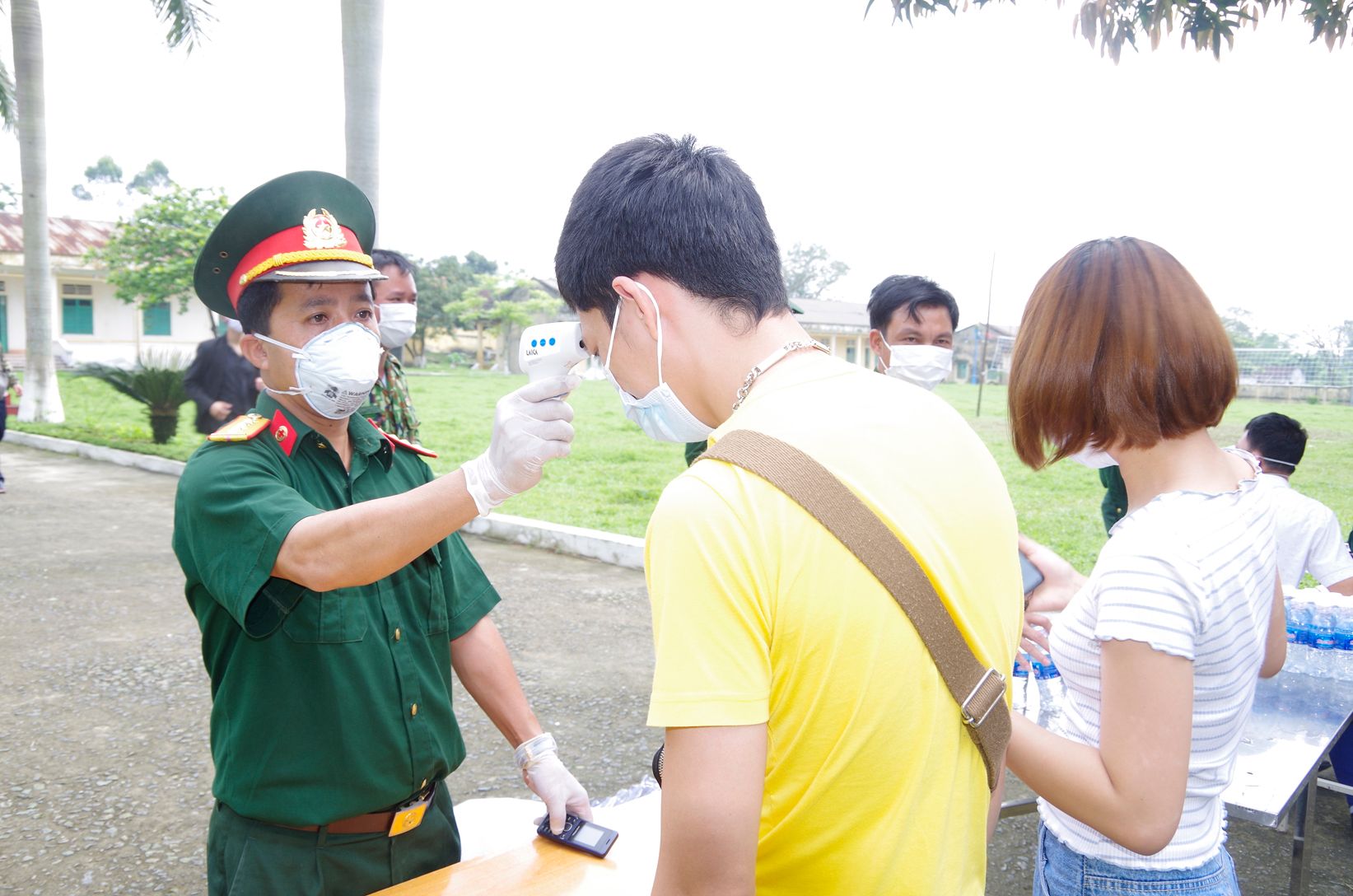 Tiên phong ở tuyến đầu chống dịch