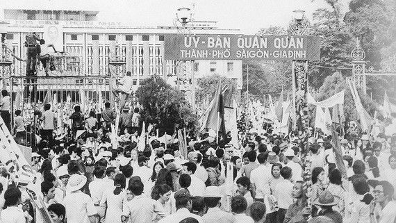 Bài học về sức dân 