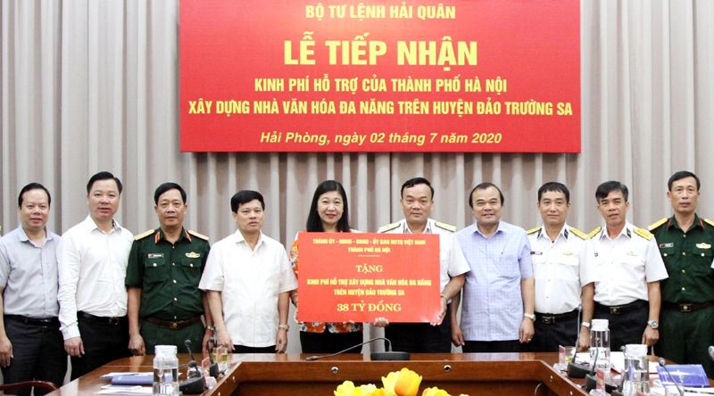 "Trong Hà Nội luôn có một Trường Sa"