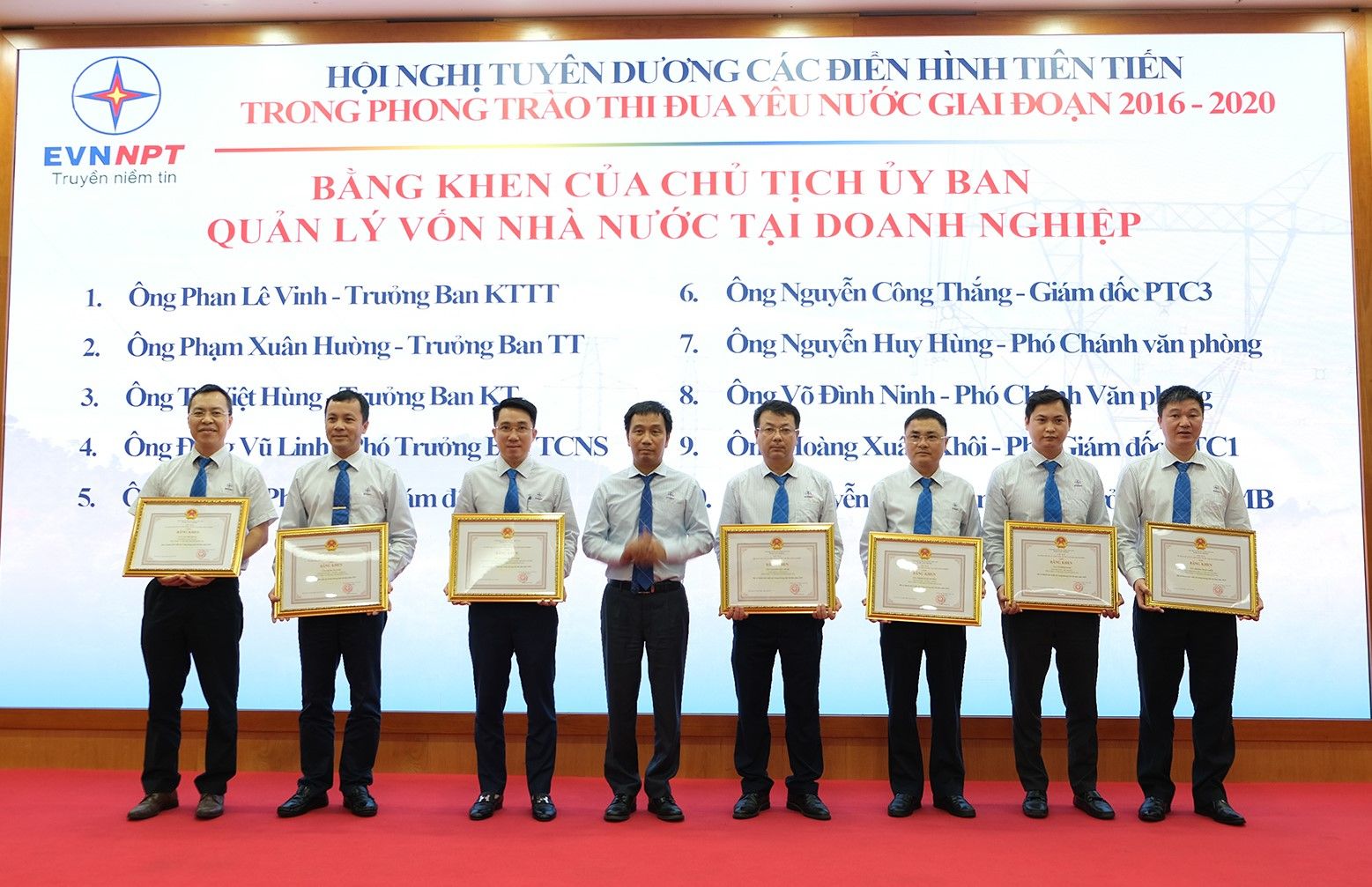 Tuyên dương các điển hình tiên tiến trong phong trào thi đua yêu nước giai đoạn 2015 - 2020