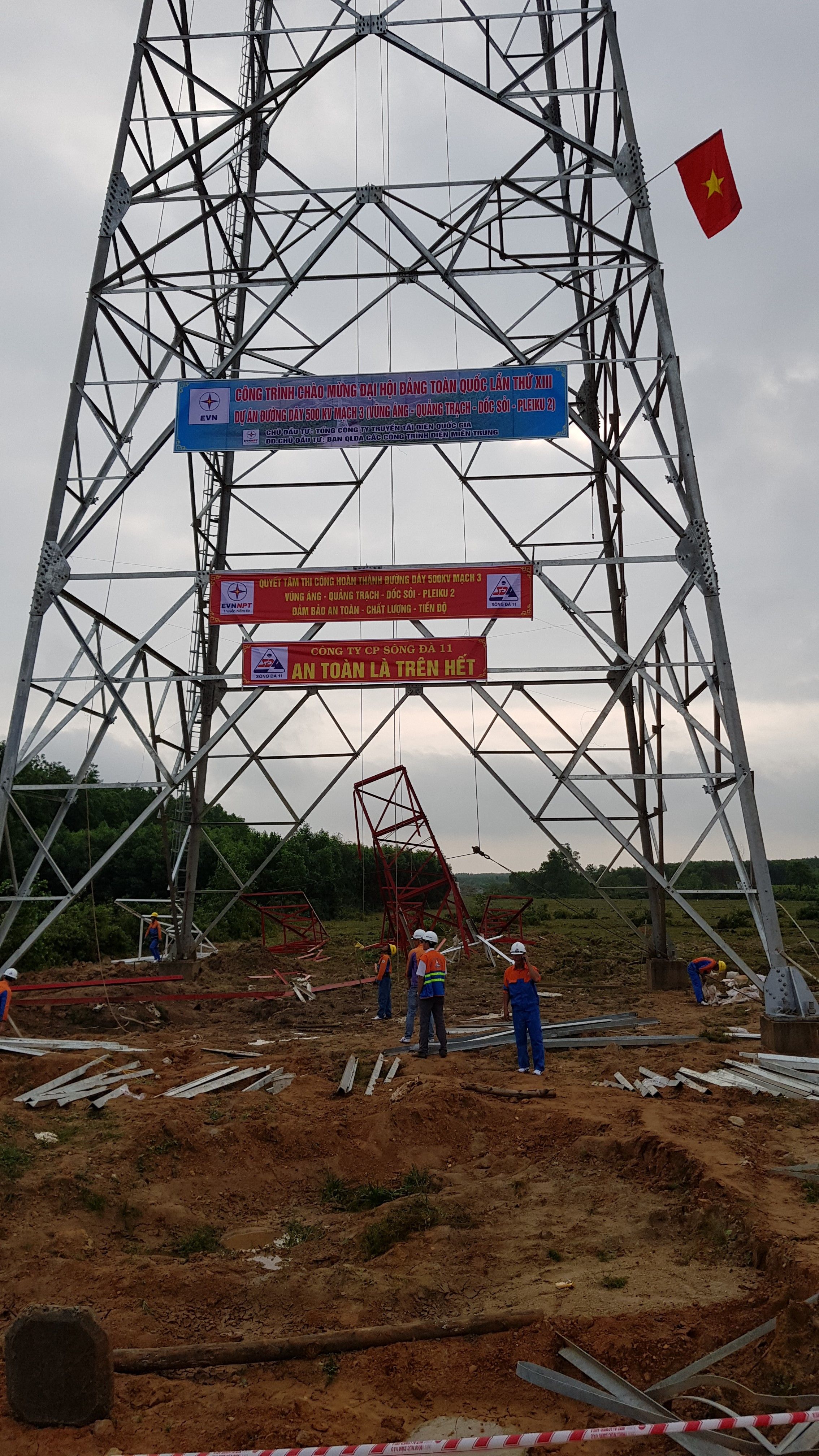 EVN: Phấn đấu để đưa dự án đường dây 500kV mạch 3 hoàn thành đúng tiến độ