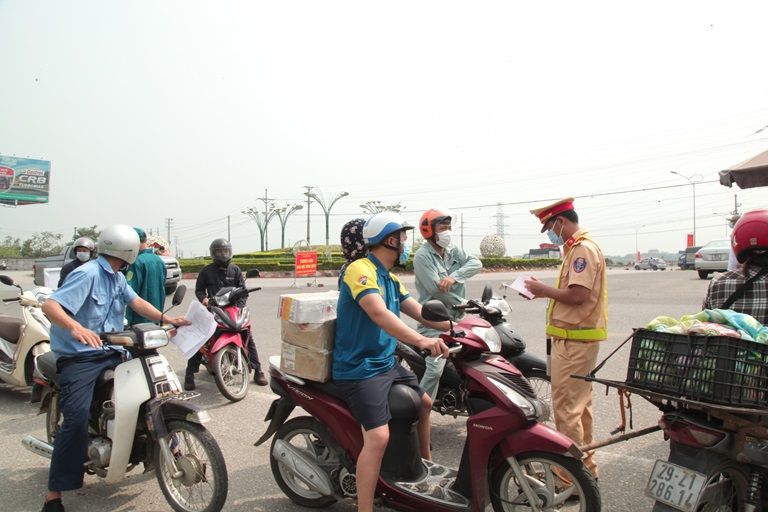 Vĩnh Phúc: Kiểm soát chặt chẽ việc ra, vào tỉnh  đảm bảo phòng, chống dịch COVID-19 