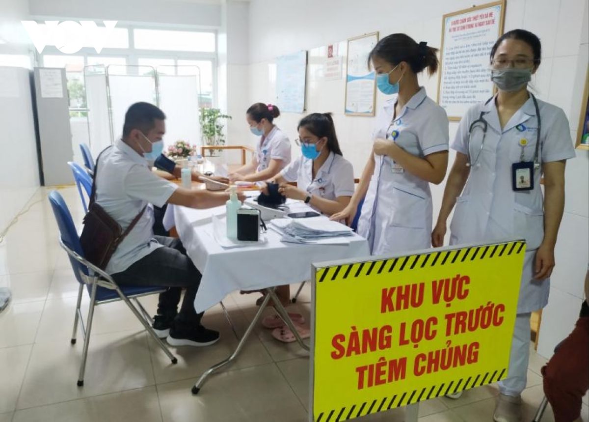 Hơn 7.000 lao động ngành du lịch Quảng Ninh đã được tiêm vaccine COVID-19