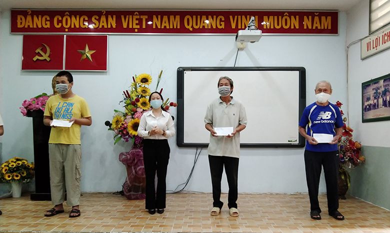 Ủy ban Dân tộc: Hỗ trợ 382 triệu đồng cho người dân tộc thiểu số nghèo và học sinh nhiễm COVID-19