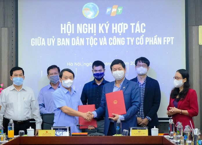 Phối hợp thực hiện chuyển đổi số góp phần phát triển kinh tế - xã hội cho đồng bào dân tộc