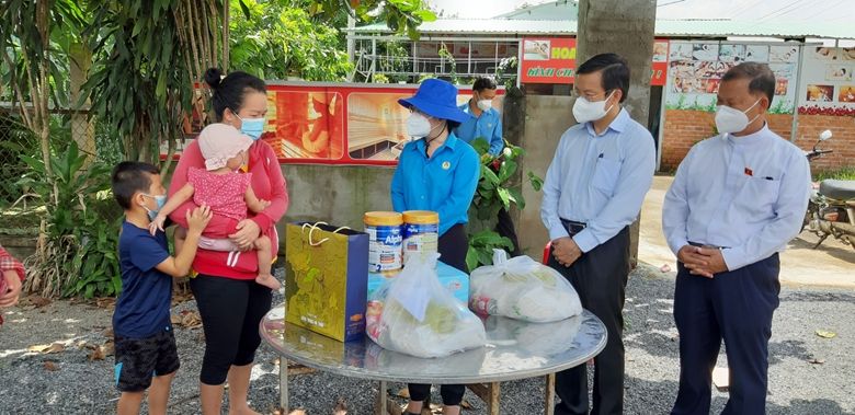 Bình Dương thông tin về việc “chi nhầm” tiền hỗ trợ