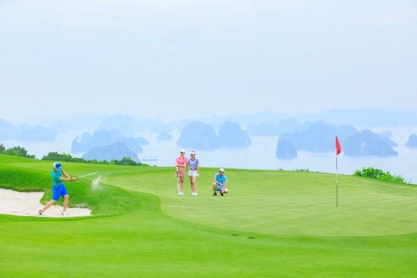 Xây dựng tour du lịch golf thành những “hệ sinh thái khép kín” 