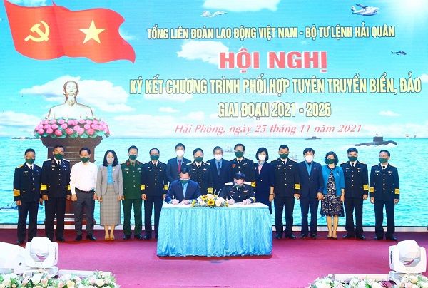 Tăng cường phối hợp tuyên truyền biển, đảo trong cán bộ, đoàn viên, CNVCLĐ