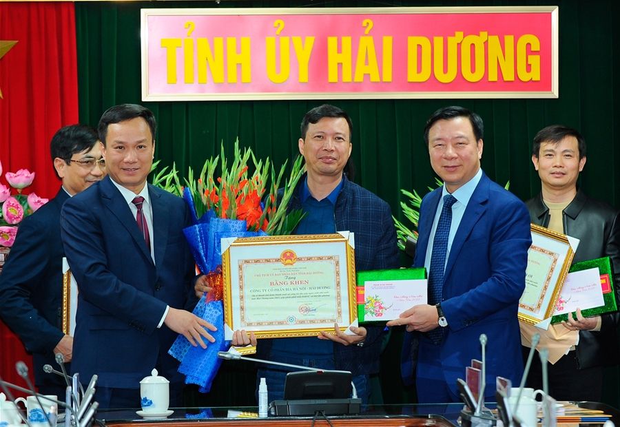 Hải Dương: Biểu dương 15 doanh nghiệp nộp thuế tiêu biểu