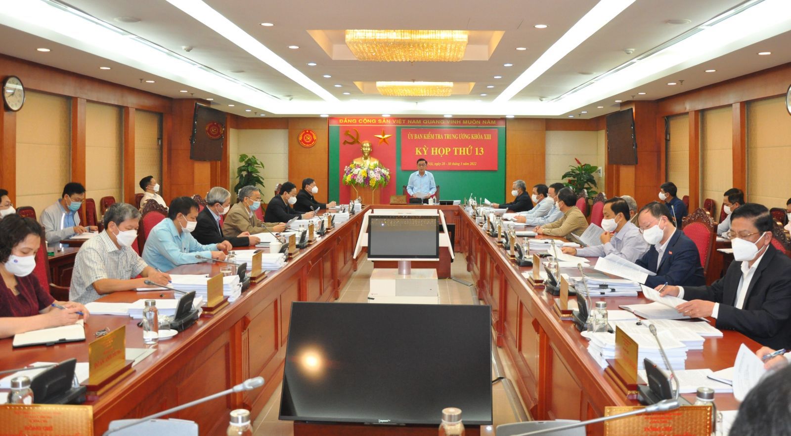 Xem xét trách nhiệm của lãnh đạo Bộ Khoa học và Công nghệ, Bộ Y tế liên quan vụ Việt Á