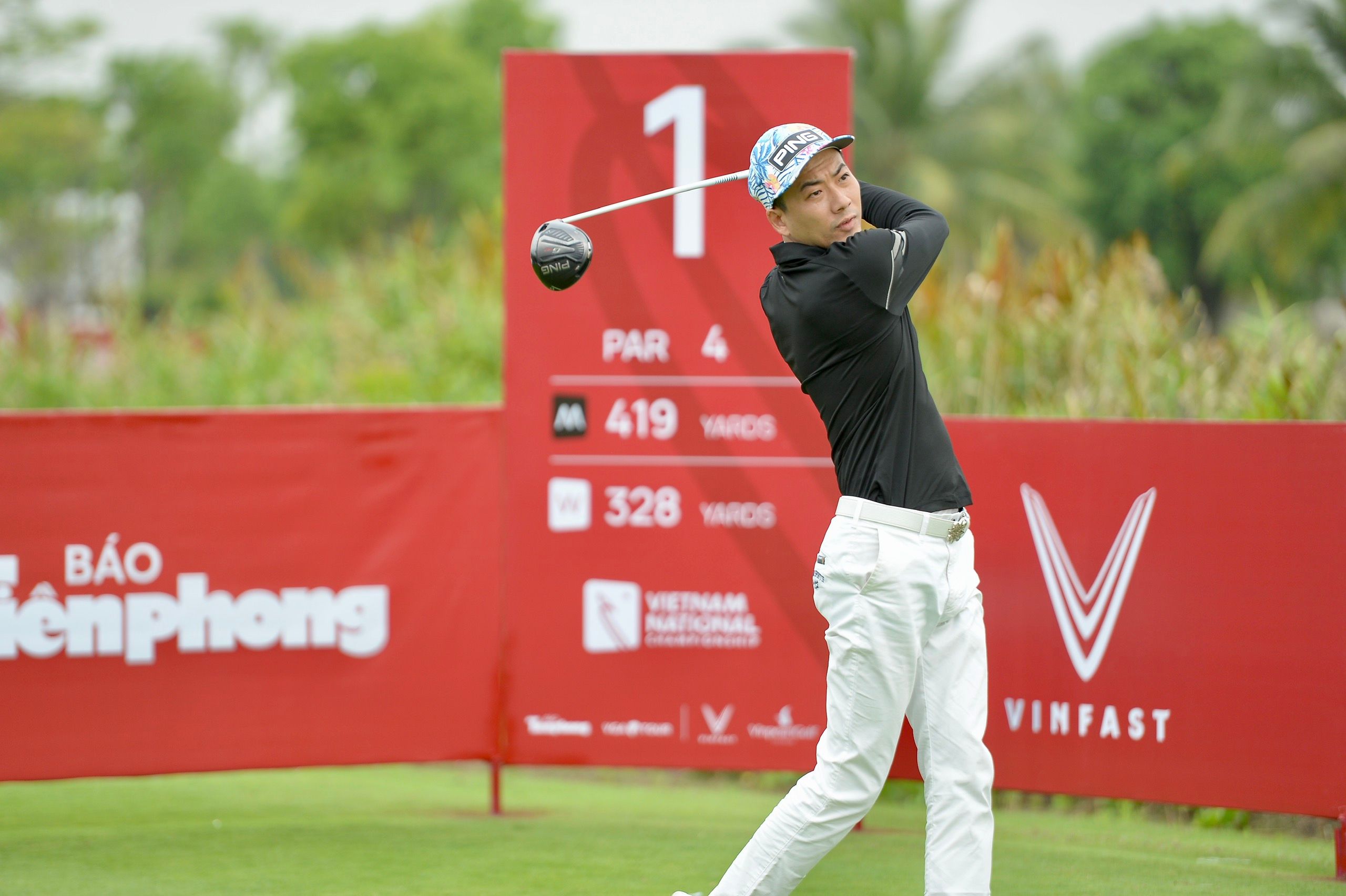 Ngày thi đấu thứ nhất Giải vô địch golf Quốc gia 2022: Golfer nghiệp dư lên ngôi