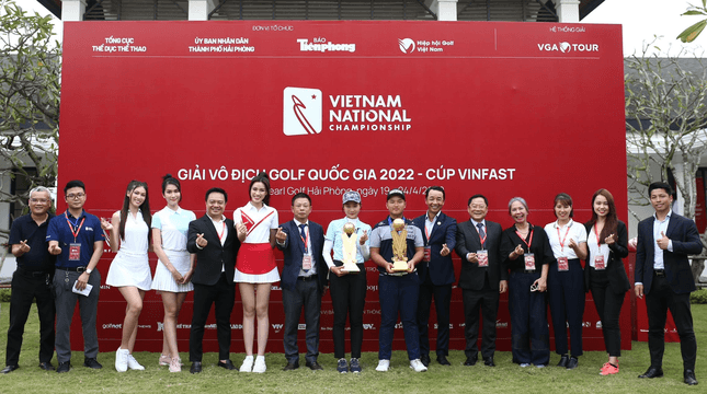 Song Minh vô địch Giải Golf Quốc Gia 2022 – Cúp VinFast