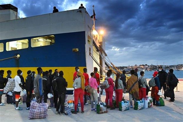 Hàng chục người chết và mất tích do đắm thuyền ngoài khơi Tunisia