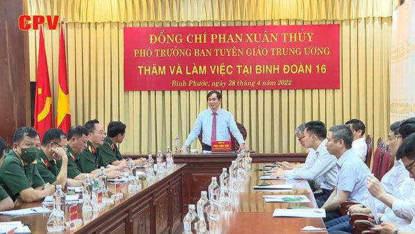 Phó trưởng Ban Tuyên giáo Trung ương làm việc với Binh đoàn 16