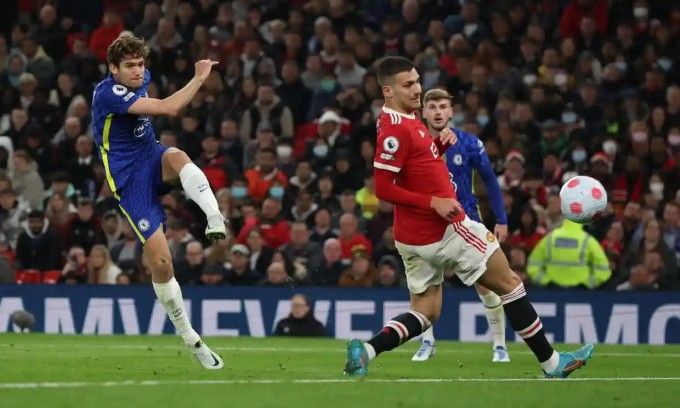 Chelsea và M.U chia điểm tại Old Trafford