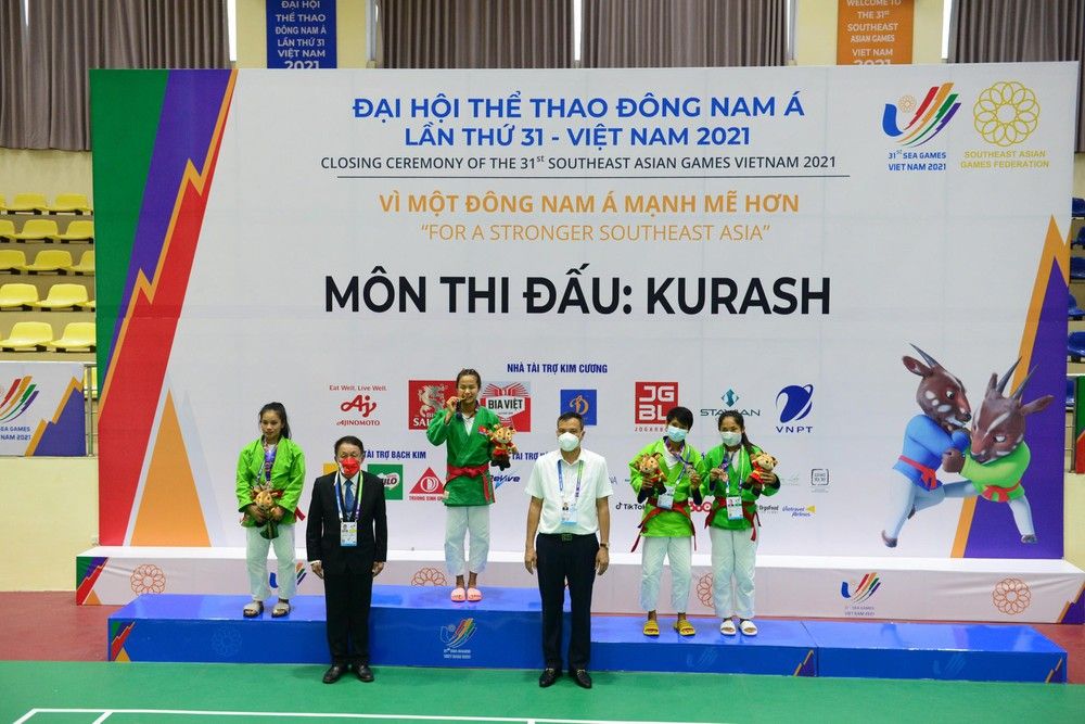 SEA Games 31: Đoàn thể thao Việt Nam có những tấm HCV đầu tiên