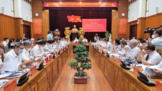 ​Trí thức khoa học và công nghệ chung tay vì sự phát triển bền vững của Đà Nẵng