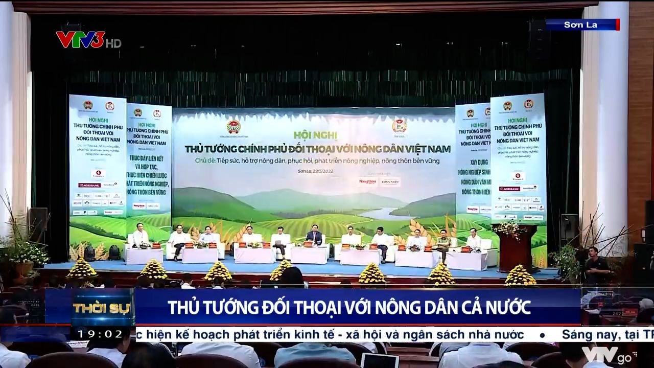 Thủ tướng đối thoại với nông dân cả nước