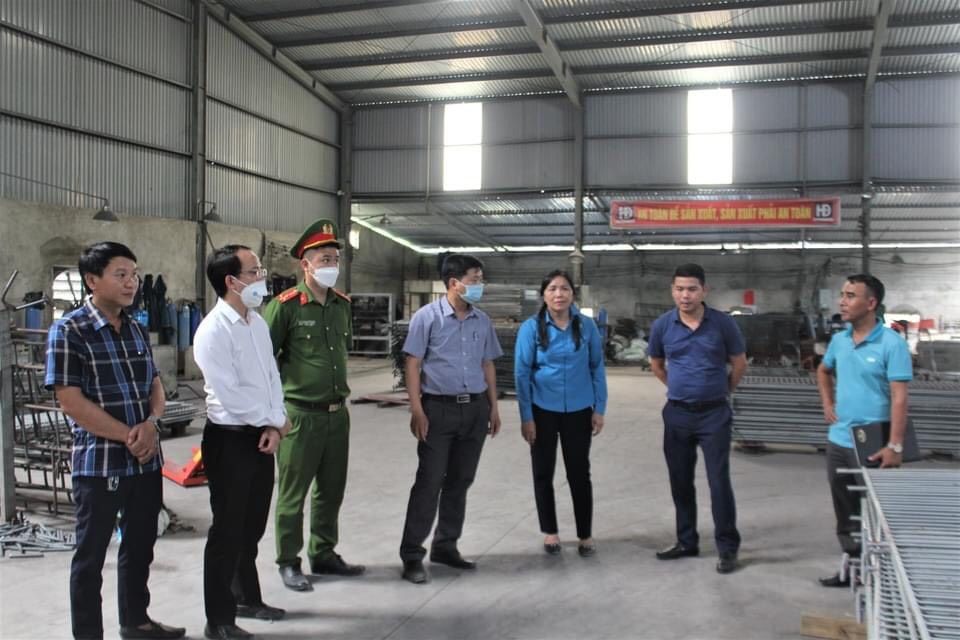 Tăng cường công tác kiểm tra liên ngành thực hiện pháp luật trong Tháng Công nhân.