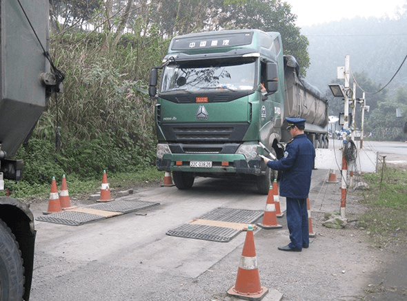 Mở đợt cao điểm xử lý vi phạm tải trọng phương tiện đường bộ