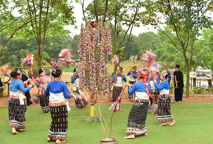 Lễ tục Kin Chiêng Boọc Mạy