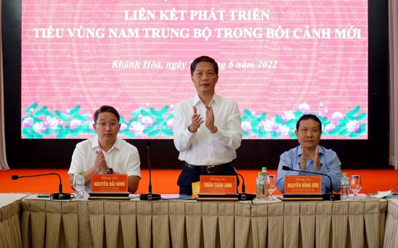 Liên kết phát triển tiểu vùng Nam Trung Bộ trong bối cảnh mới