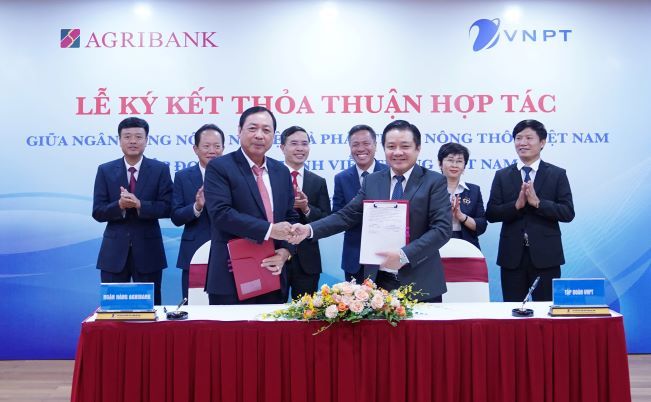 Tập đoàn VNPT và Agribank ký kết Thỏa thuận hợp tác toàn diện