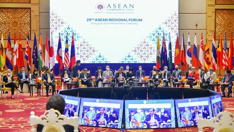 55 năm ASEAN - Một tầm nhìn, một bản sắc, một cộng đồng