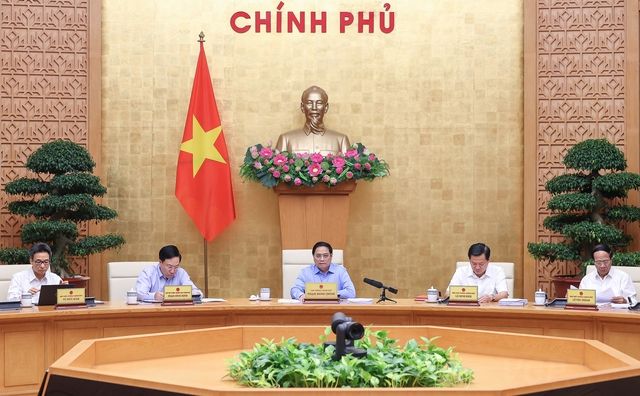 Nghị quyết phiên họp chuyên đề về xây dựng pháp luật tháng 8 năm 2022