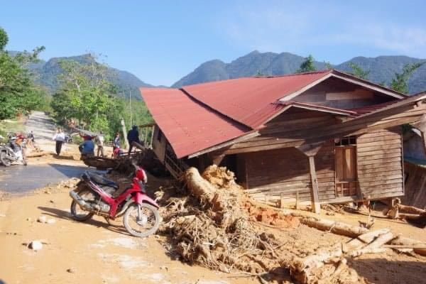 Quảng Trị: Kỷ luật 2 cán bộ huyện vi phạm trong sử dụng tiền, hàng cứu trợ lũ lụt