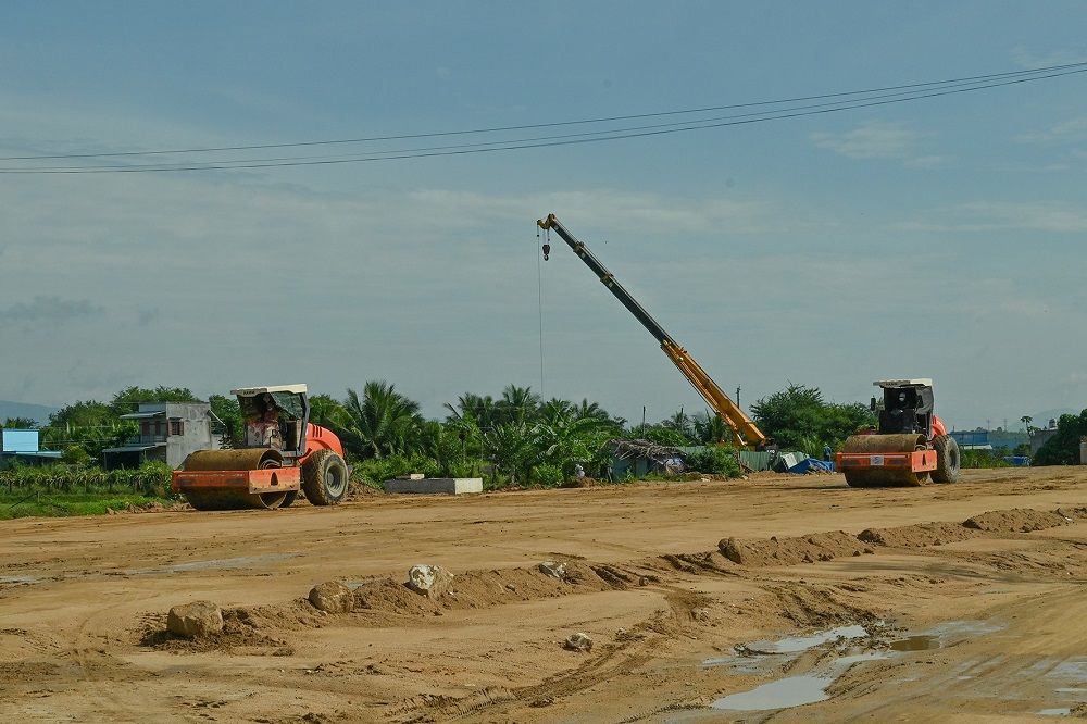 Chấm dứt các nhà thầu không hoàn thành tiến độ