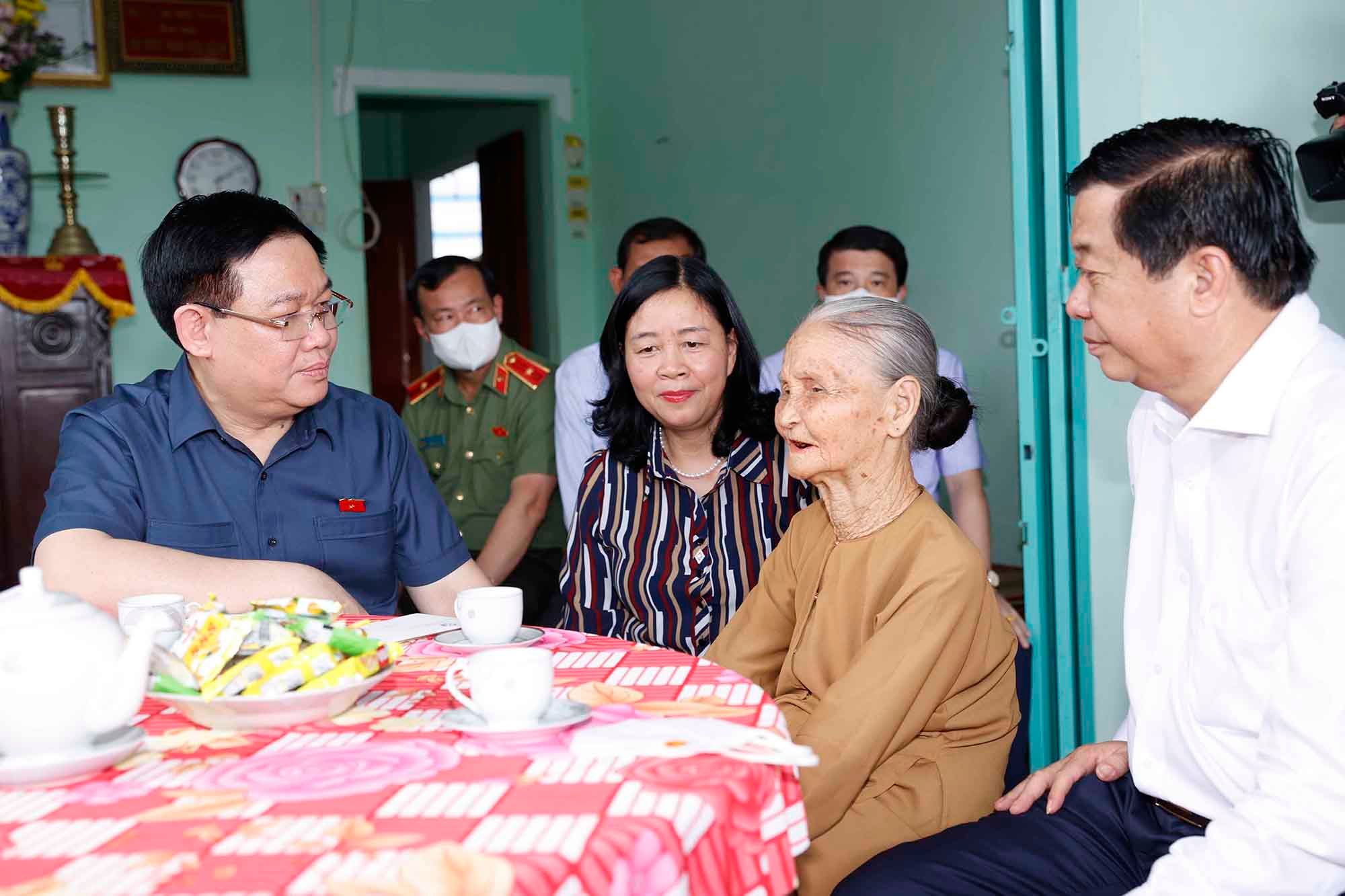 Đẩy mạnh thực hiện công tác dân vận theo tư tưởng Hồ Chí Minh