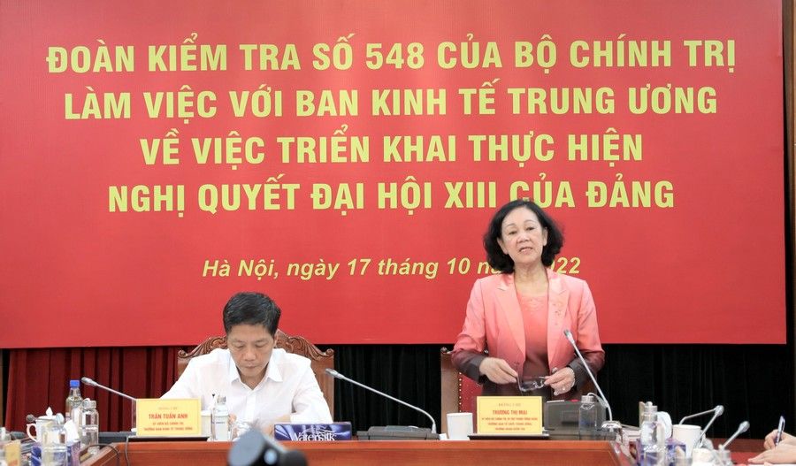 Đoàn kiểm tra của Bộ Chính trị làm việc với Ban Kinh tế Trung ương