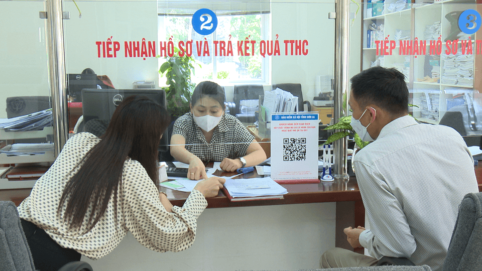 BHXH Sơn La: Tăng cường phổ biến giáo dục pháp luật tới người dân