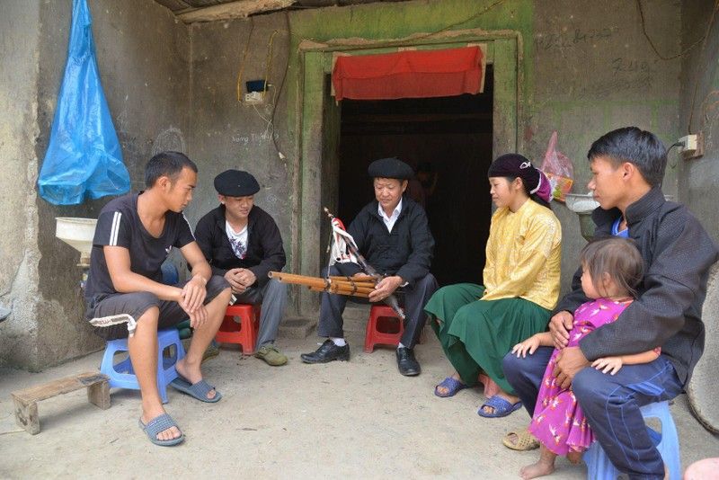 Vàng Chá Thào-  người H’Mông ưu tú trên Cao nguyên đá